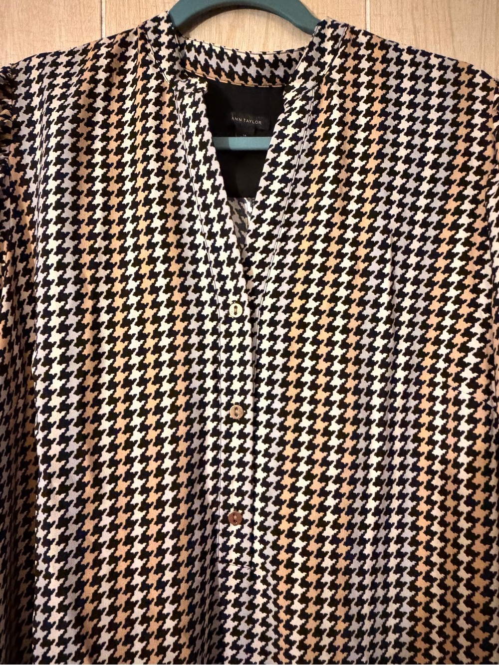 Ann Taylor Black & Cream Houndstooth Maxi Dress - V-Neck Button Front - Picture 4 of 6